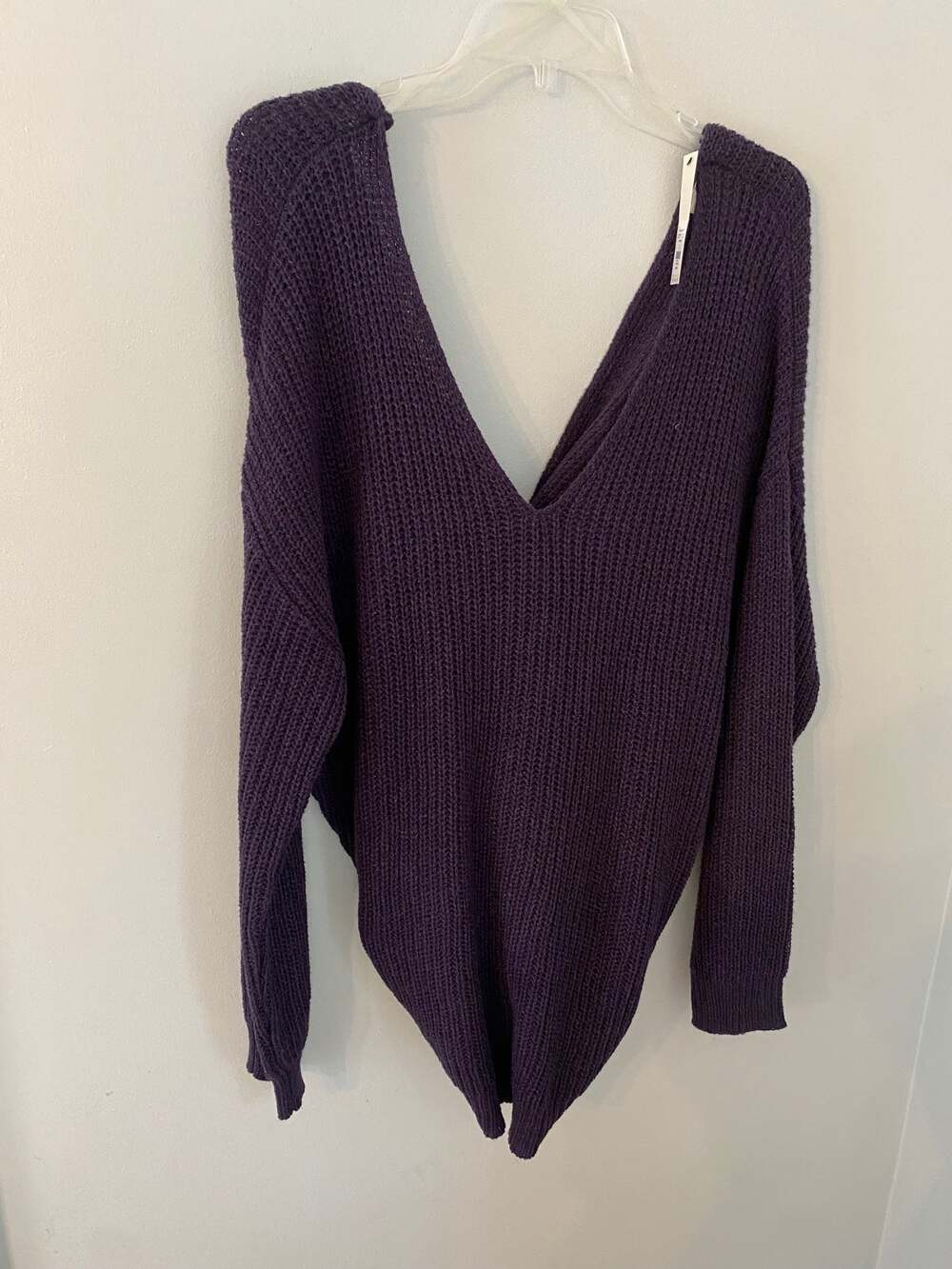 NWT Francesca's Harper's Heritage Women's Sweater Twist Back L Purple